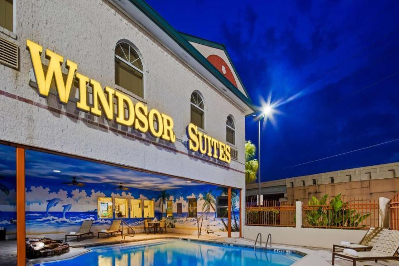Quality Inn & Suites Cypress Buitenkant foto