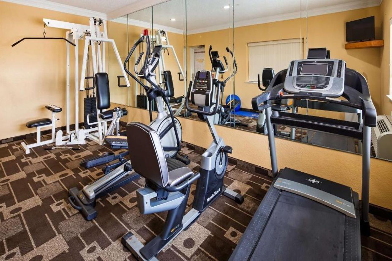 Quality Inn & Suites Cypress Buitenkant foto