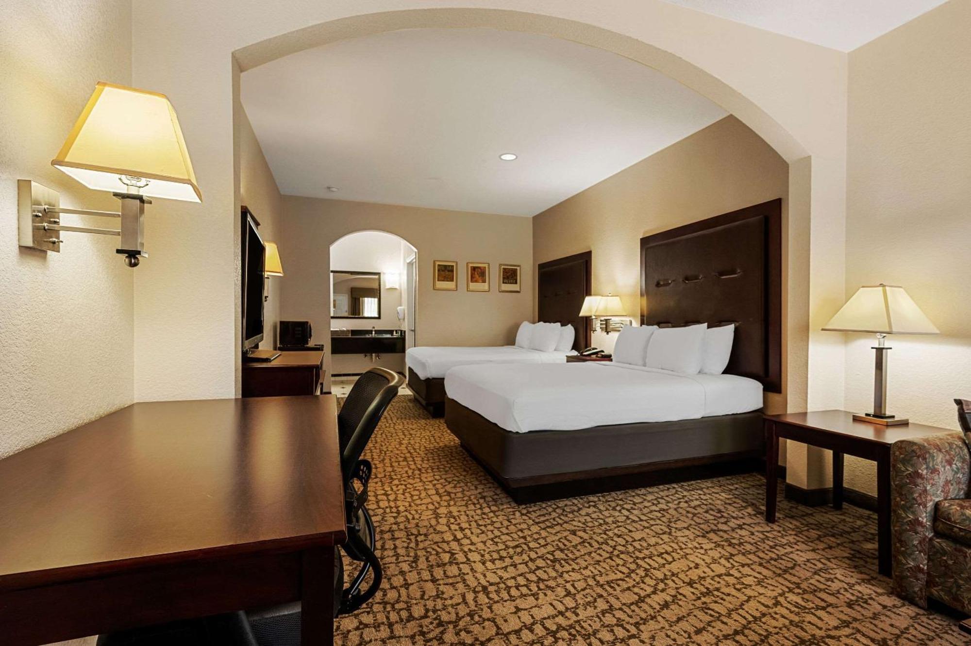 Quality Inn & Suites Cypress Buitenkant foto