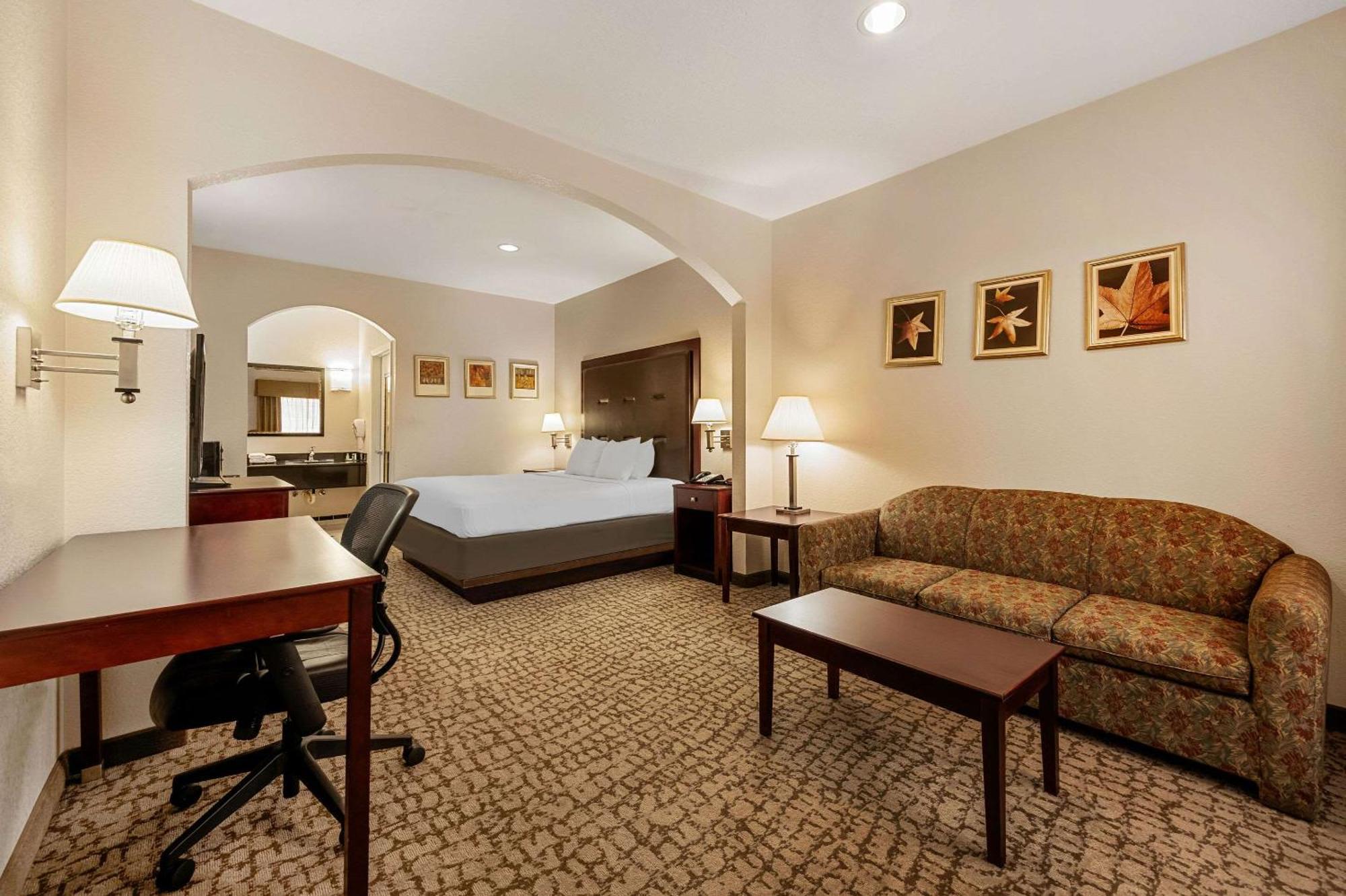 Quality Inn & Suites Cypress Buitenkant foto
